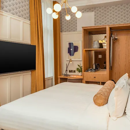 Hotel The Fleet 4*