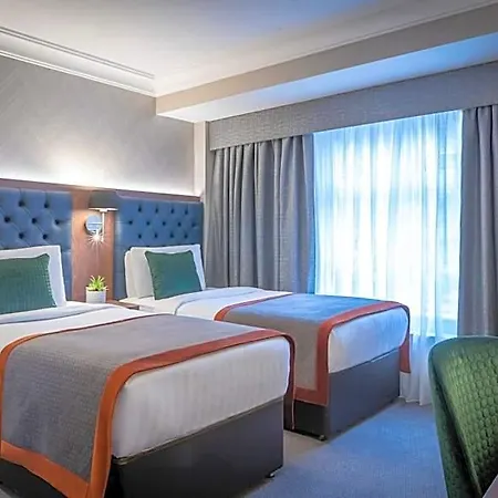 The Fleet Hotel 4*