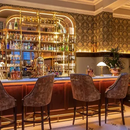 The Fleet Hotel 4*